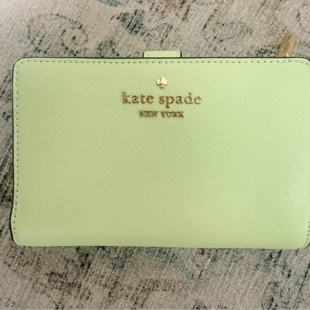 NWOT Kate Spade ♠️  Lena Bifold Wallet